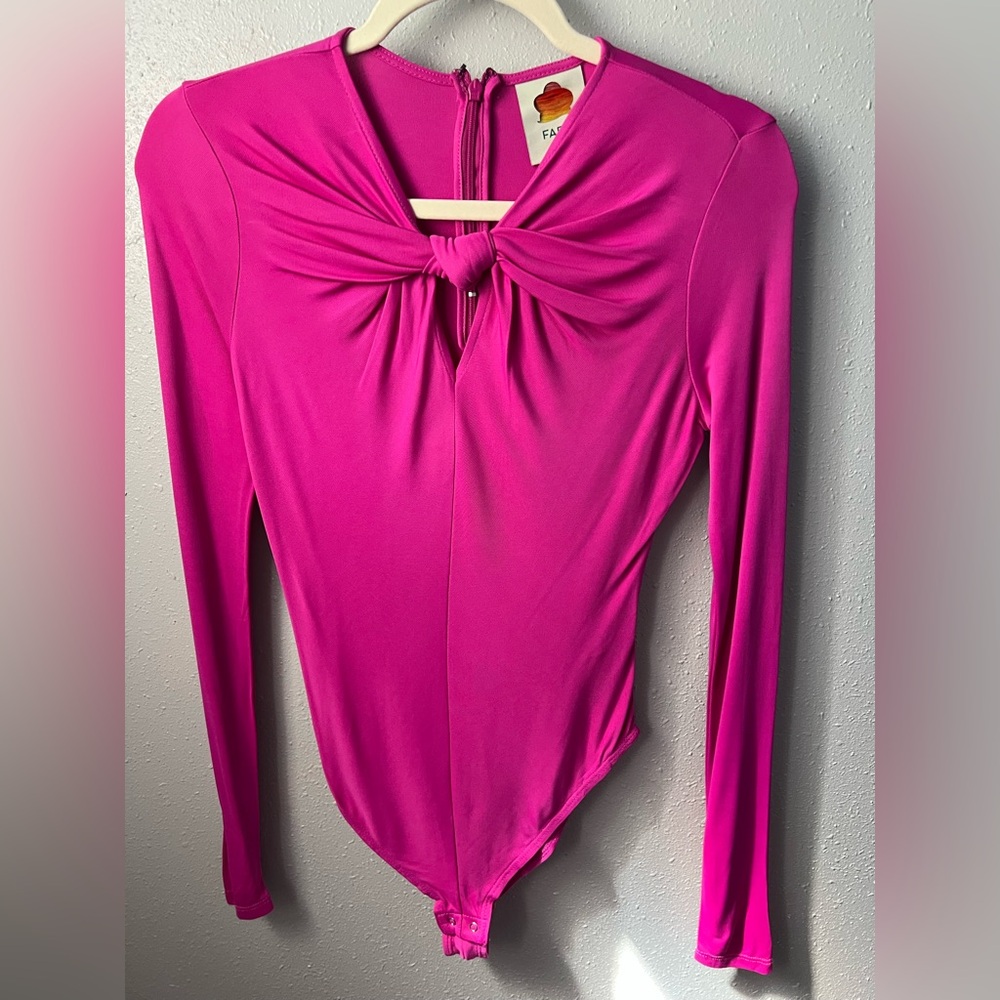 Farm Rio Bright Shot Pink Long Sleeve Bodysuit Size XS New - Picture 2 of 9